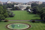 s-61-24 VH-3D approaches White House