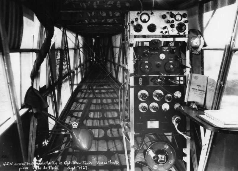 Radio equipment of the S-37 Ville de Paris. The electric generator for the radio is shown inside the airframe on the lower left.